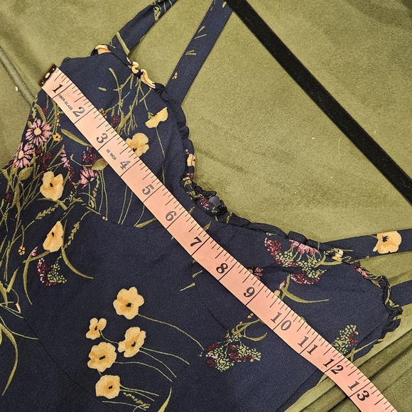 Reformation Nikita Dress - Picture 2 of 4